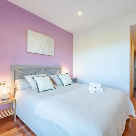Vt Frutos 2bdr Apt With Views