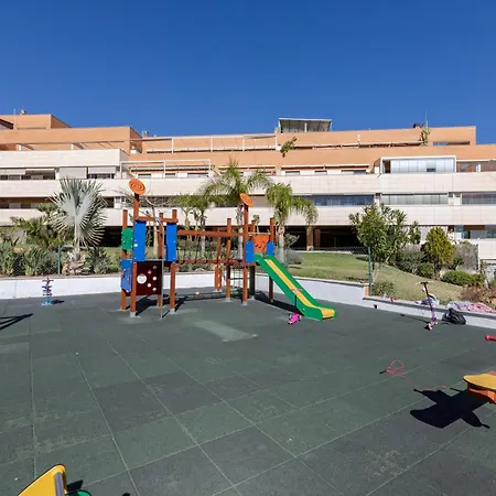 Vt Frutos 2bdr Apt With Views * 토레몰리노스